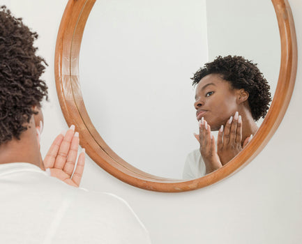 Acne Purging vs Breakouts: How to Tell the Difference